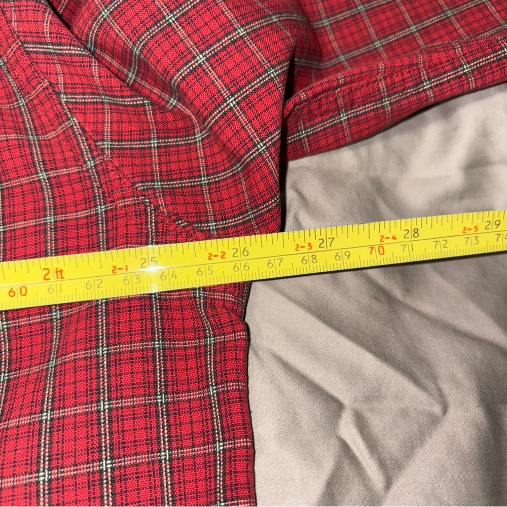 L.L. Bean Red Plaid Men's Button Down Shirt Large - Picture 6 of 7